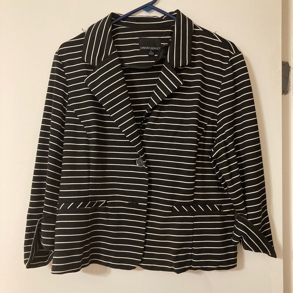 Cynthia Rowley Black and White Casual Blazer